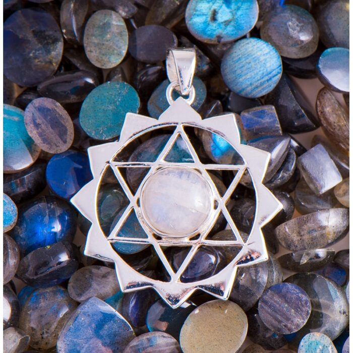 Hanger hexagram met maansteen Hanger hexagram met maansteen