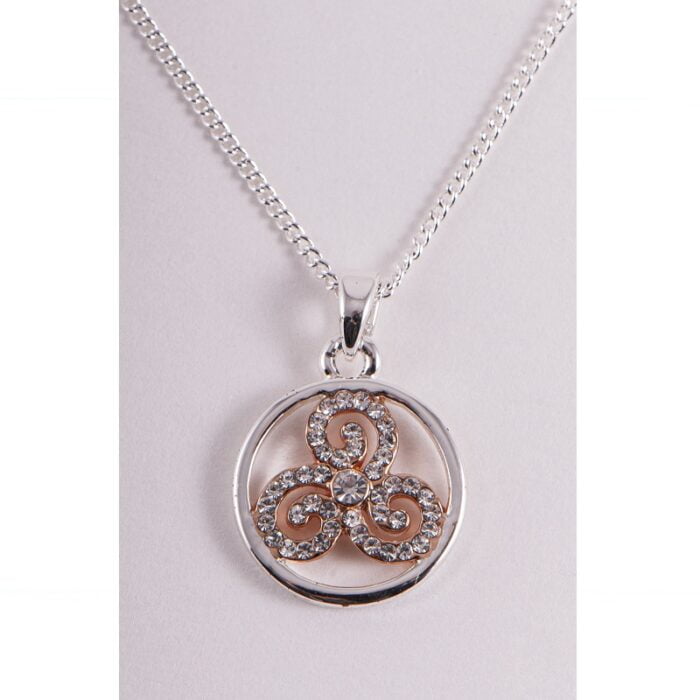 Hanger triskell met ketting