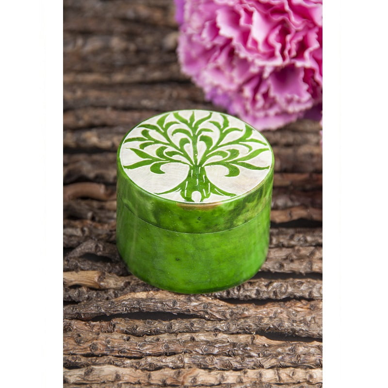 Levensboom doosje speksteen groen