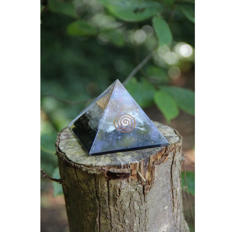 Orgoniet Piramide Zwaarte Toermalijn en Seleniet