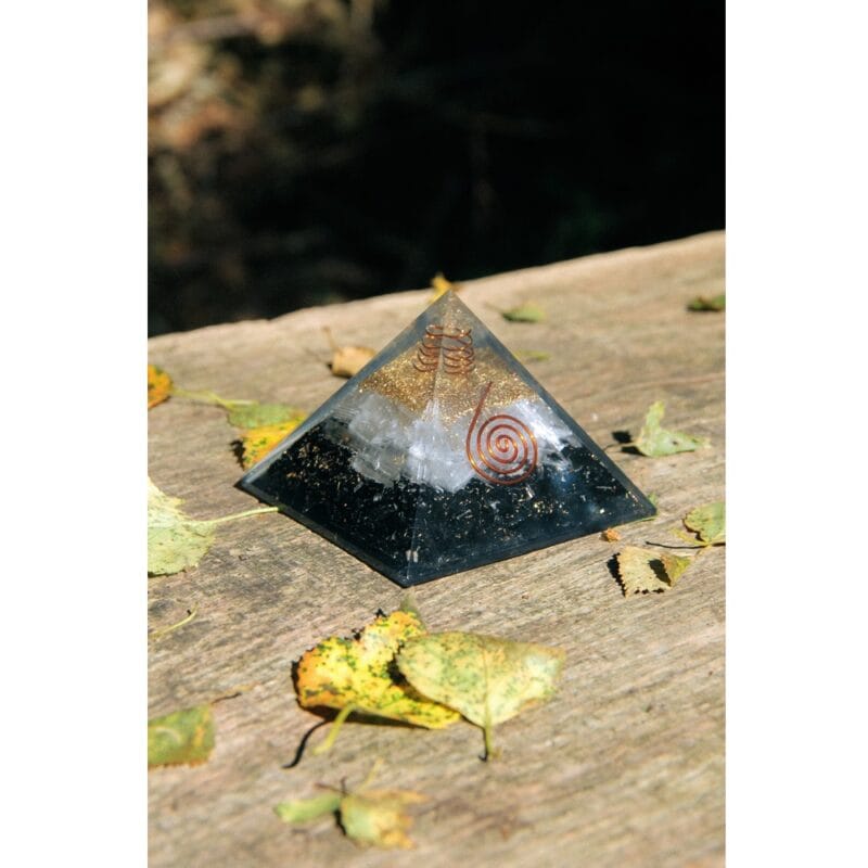 Orgoniet Piramide Zwaarte Toermalijn en Seleniet2