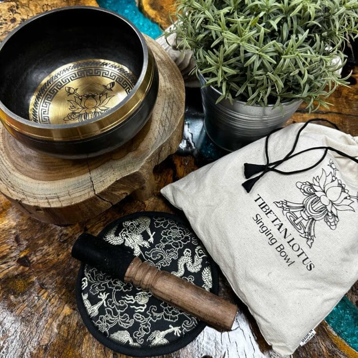 Lotusbloem Klankschaal Geschenkset - Handgemaakt en Gegraveerd - 14 cm2